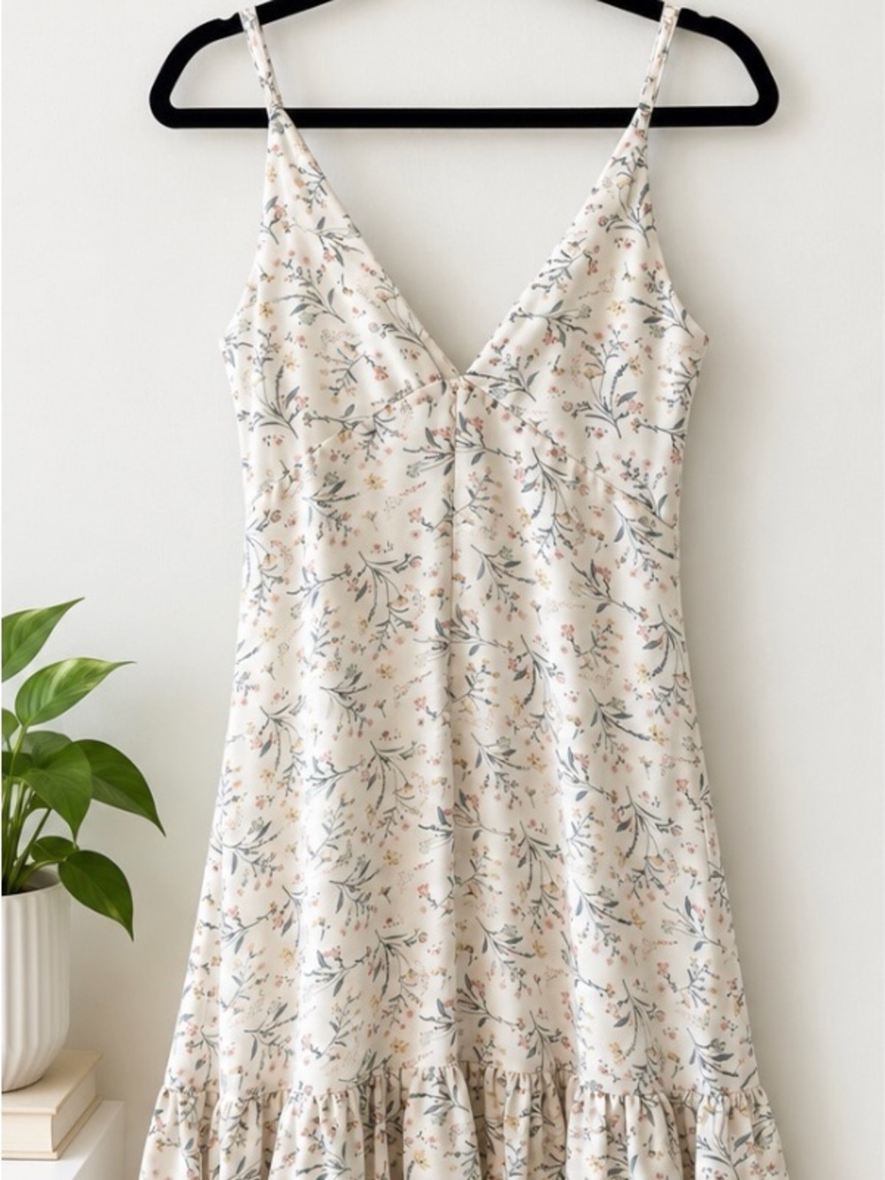 Aqua Cream Floral V-Neck Chemise with Delicate Pastel Blooms